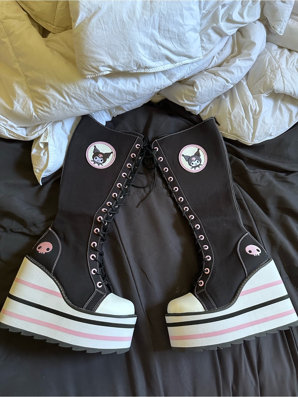 Kawaii Platform Lace-Up Boots in Black and Pink